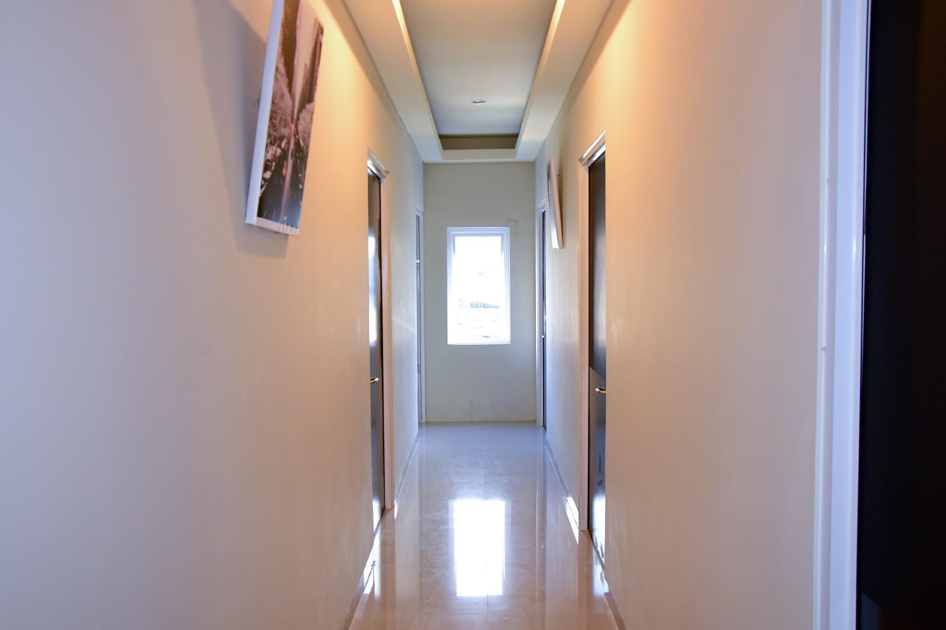 Hotel RedDoorz near Mangga Dua Square Dżakarta Zewnętrze zdjęcie