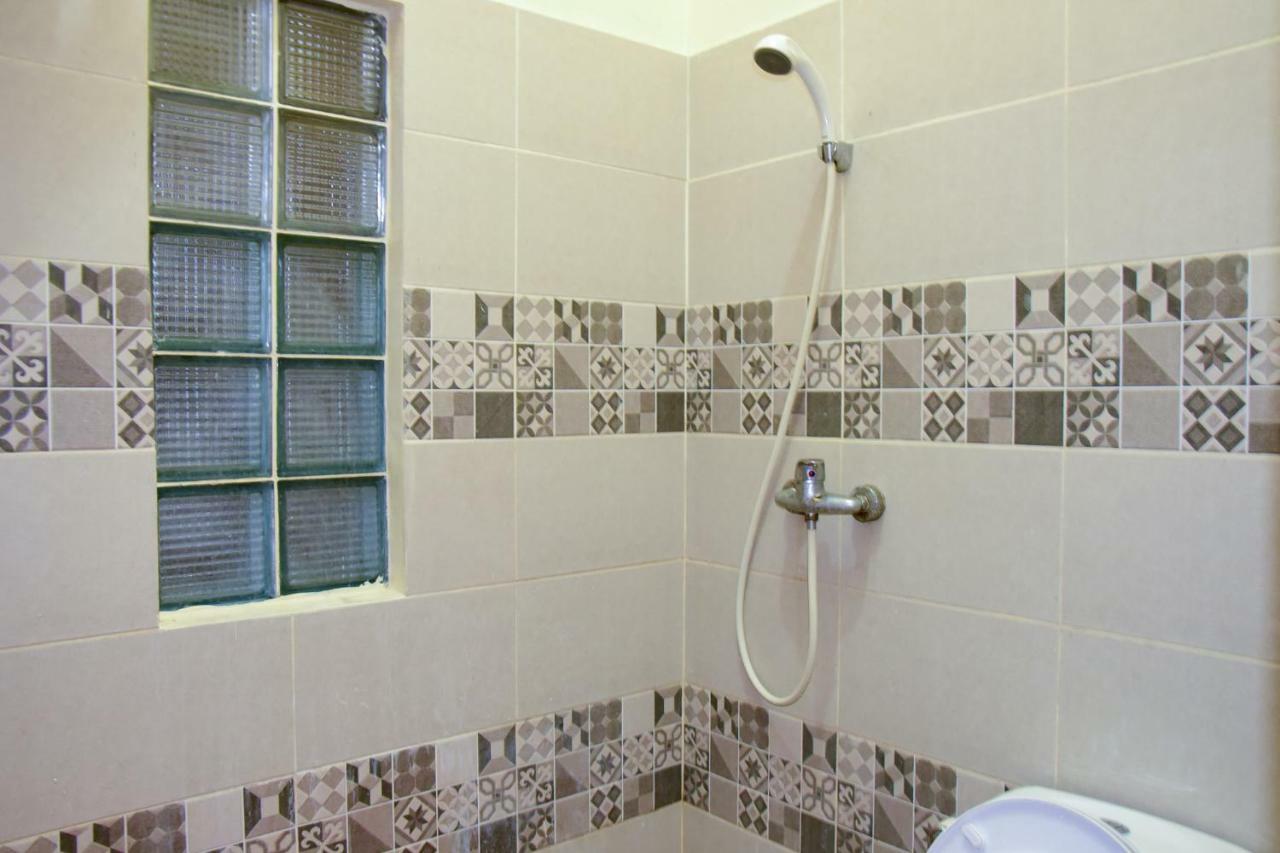 Hotel RedDoorz near Mangga Dua Square Dżakarta Zewnętrze zdjęcie